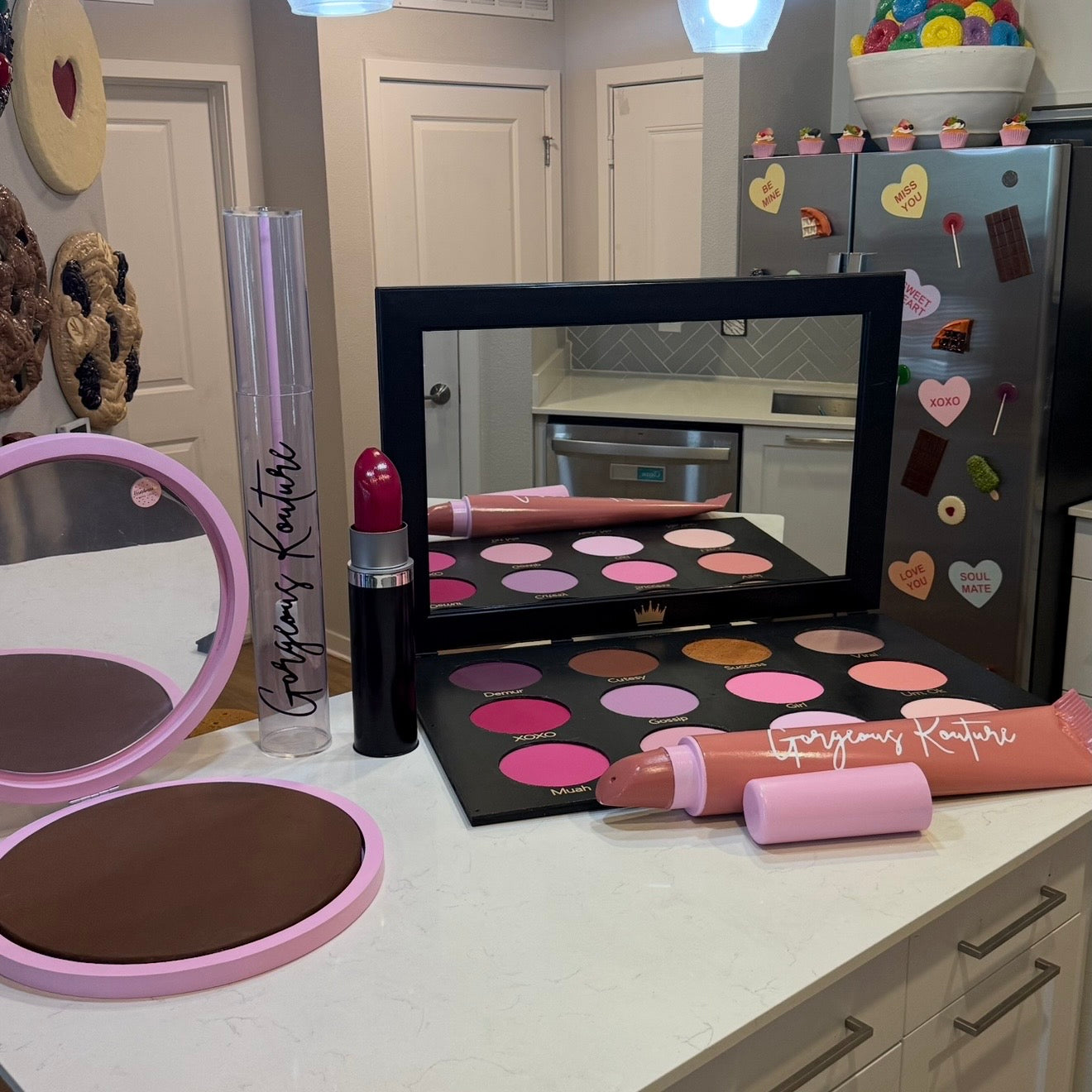 The Giant Eyeshadow Palette Mirror 2.0 | 36” | by Waverly Vienna