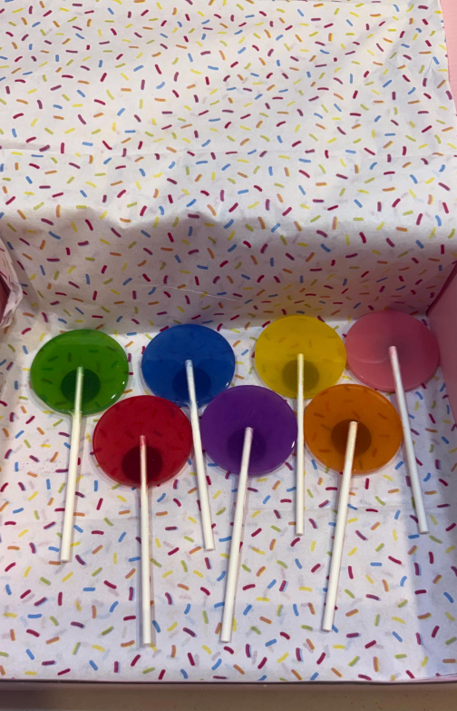 The Lollipop Refrigerator Magnets | Set of 7 Colors | Refrigerator magnets | by Waverly Vienna￼